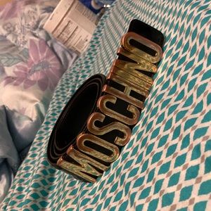 Moschino belt